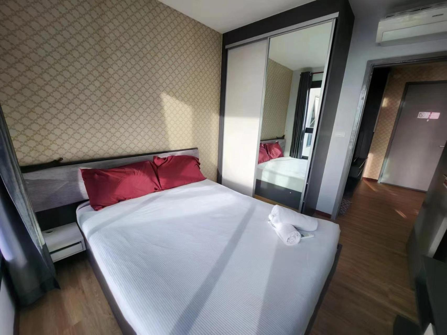 The Base Apartment Pattaya Luaran gambar