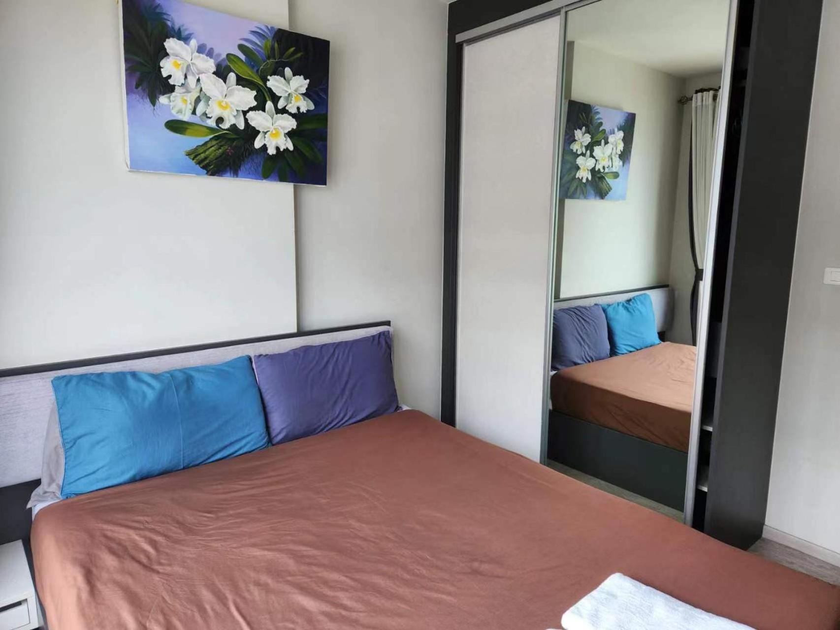 The Base Apartment Pattaya Luaran gambar